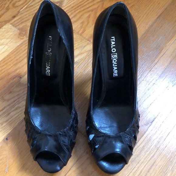 🎉HP🎉Like-New Black leather Open Toe platform 5” shoes - Picture 2 of 8